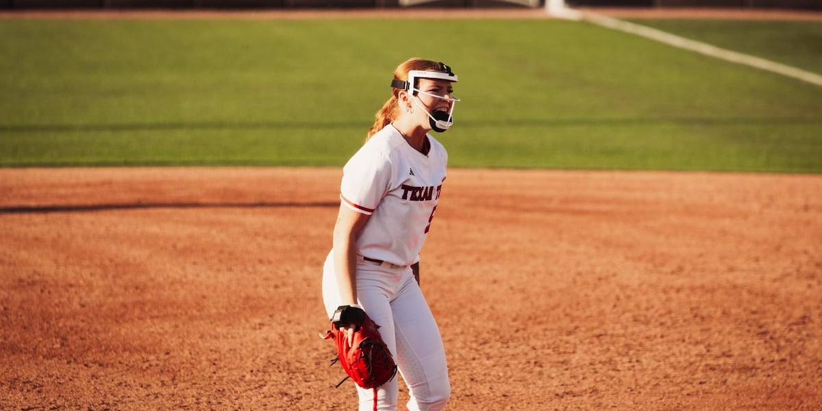 Big fifth, sixth innings deliver series win for No. 3 Texas Tech Softball