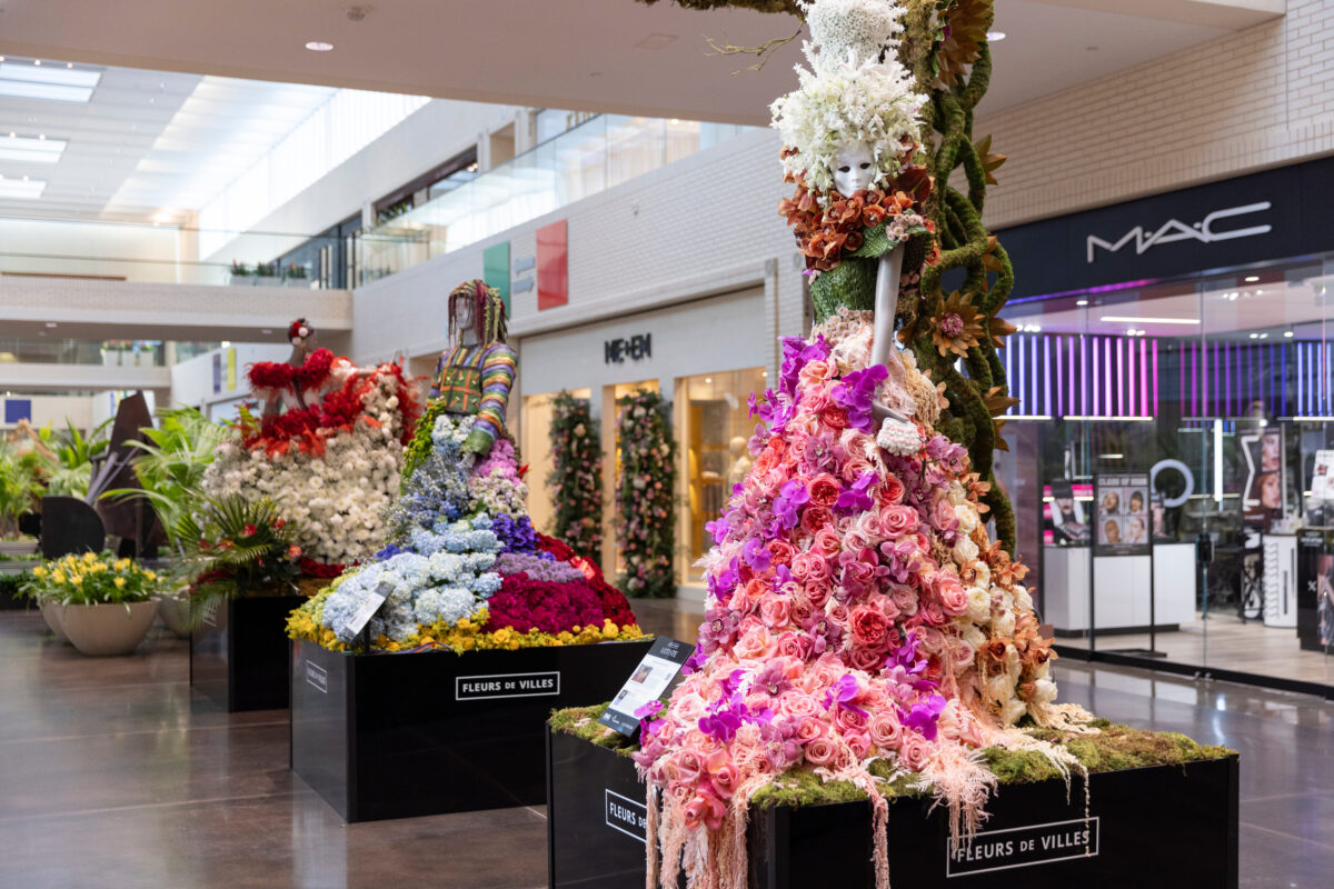 Fleurs de Villes pairs distinguished local arts and cultural organizations with the region's most talented floral designers to create a one-of-a-kind floral mannequin inspired by the organization. (Photo by NorthPark Center)