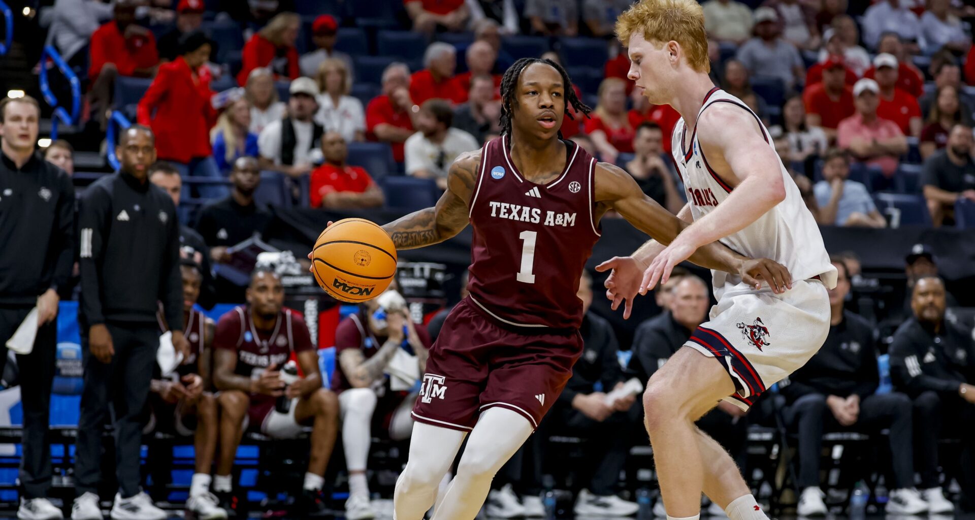 How to Watch Texas A&M Aggies vs Houston: TV Channel, Tip-Off Time, and Streaming Options