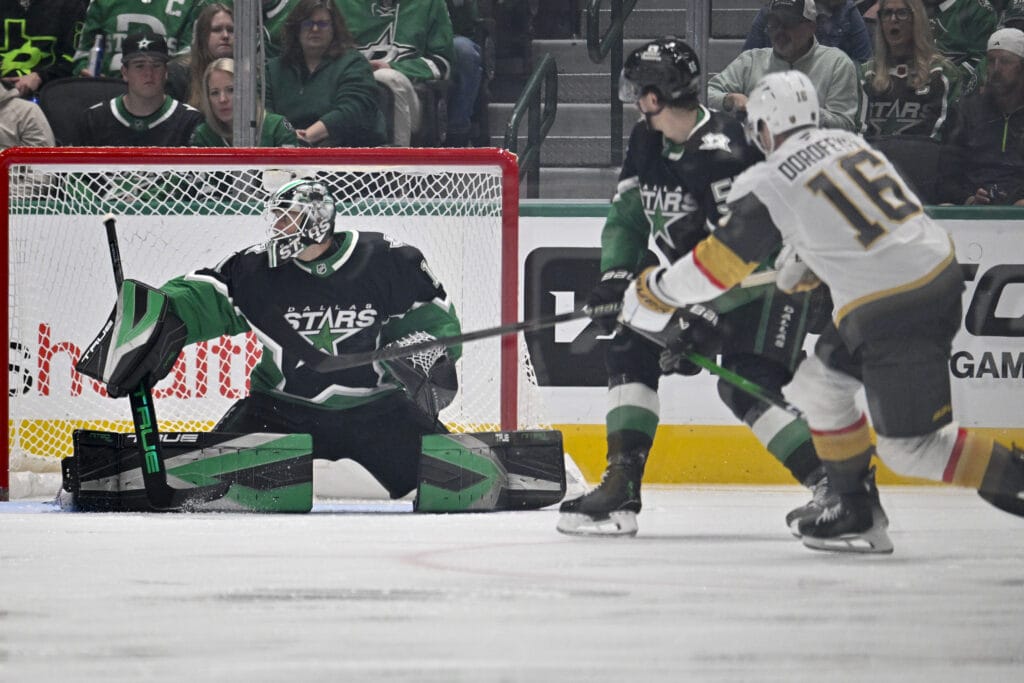 Dallas Stars goalie Casey DeSmith vs Vegas Golden Knights