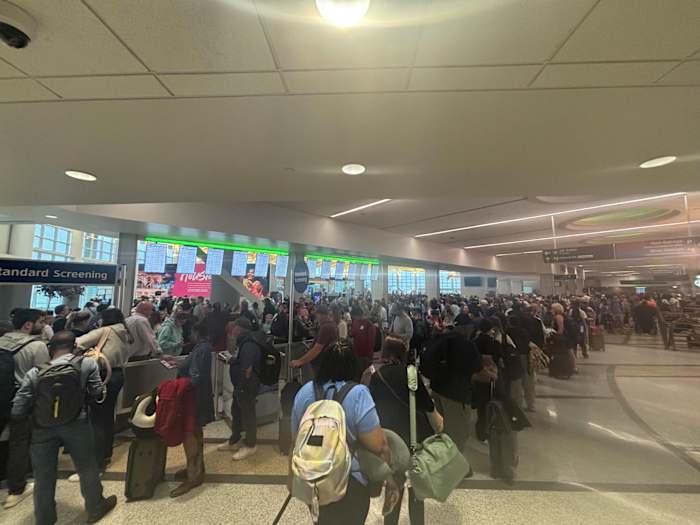 TSA staffing shortage, weather leads to hours-long waits at Hobby amid Spring Break rush