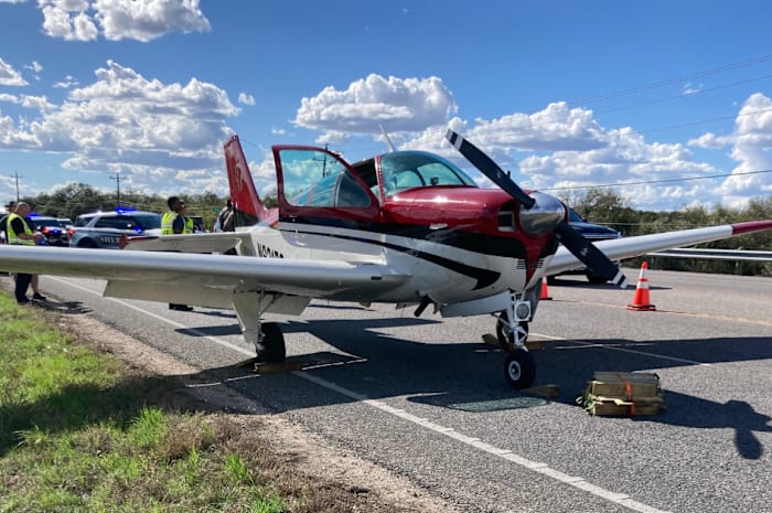 Small plane makes emergency landing on highway near Austin