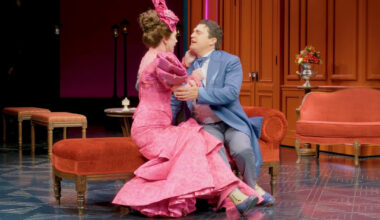 First Look at Alley Theatre's THE IMPORTANCE OF BEING EARNEST