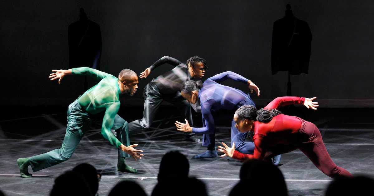 Dallas Black Dance Theatre awarded $1.15 million in grants, as executive search continues