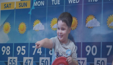 Families gather at Science Spectrum for Severe Weather Awareness Day