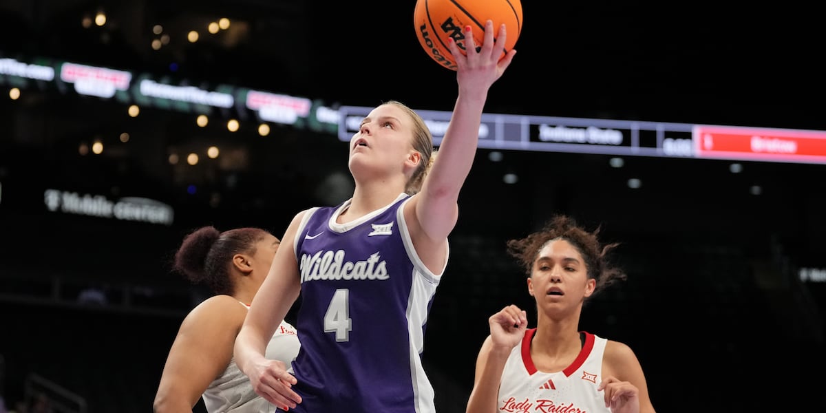 K-State women stun Texas Tech to advance to quarterfinals