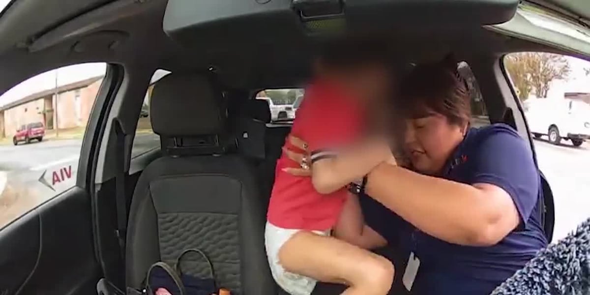 Rideshare driver saves toddler spotted running, alone into traffic