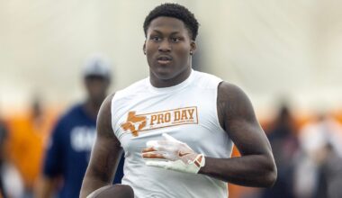 As Cowboys’ search for LB continues, Texas star Anthony Hill Jr. is a name to consider