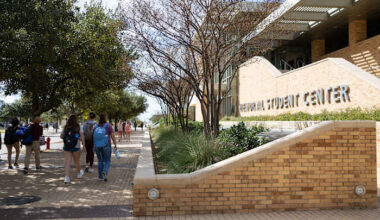 Thousands of Texas students lose college credits when transferring. Here are pitfalls to avoid.