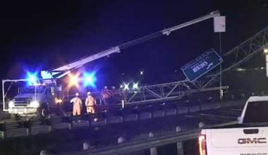 I-35 on Southwest Side expected to be closed for hours after 18-wheeler crash, SAPD says