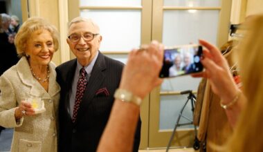 Julius ‘Red’ Coleman, a Dallas ‘Liquor Giant,’ dies at 102