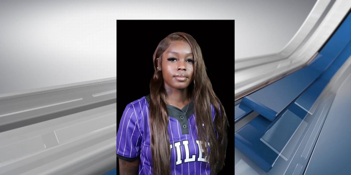 Tyler High’s Dyniste Lacy drives in 2, Wiley loses doubleheader to Dallas