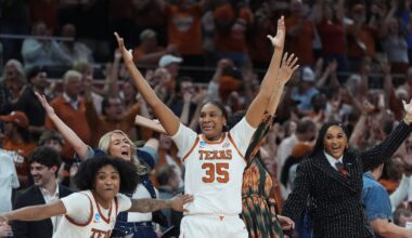 Madison Booker posts career-high 40 points to propel Texas past Oregon, into Sweet 16