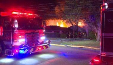 Dallas fire crews battle large flames in overnight house fire
