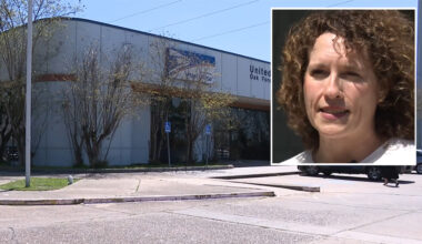 Expert weighs in on check washing and cooking scheme after Houston woman loses $24K from mailing check