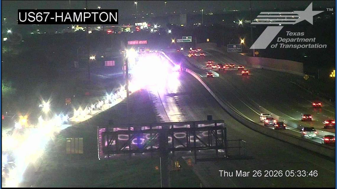 Crash closes all southbound lanes of US 67 near Dallas Executive Airport, officials say