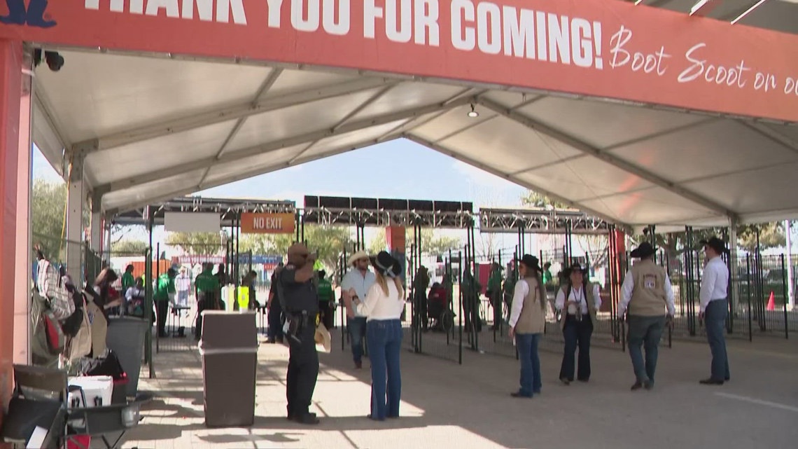 How to get to the Rodeo easily using Houston METRO