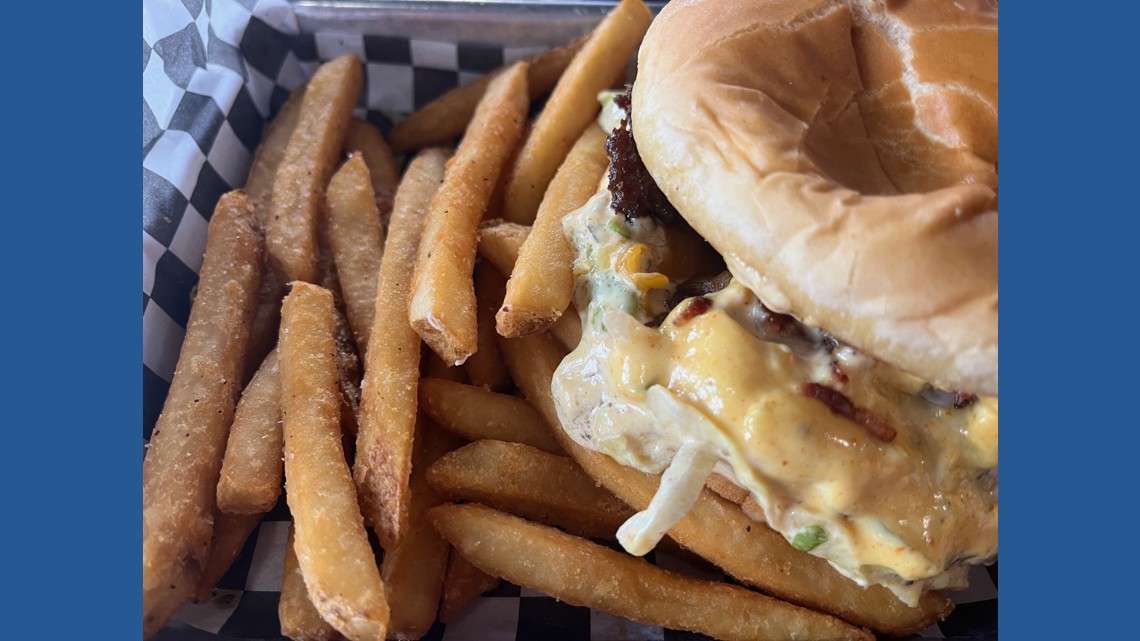 Neighborhood Eats: At Cheesy Jane's, 'cheese is a big deal'