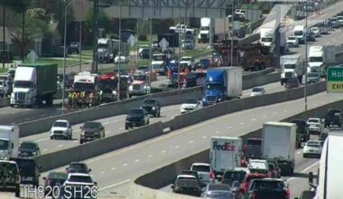 Fuel spill closes eastbound lanes on I-820 near Holiday Lane in North Richland Hills, police say