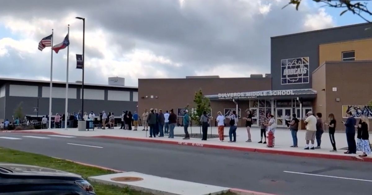 Student shoots a teacher at Texas high school before fatally shooting self, authorities say :: WRAL.com