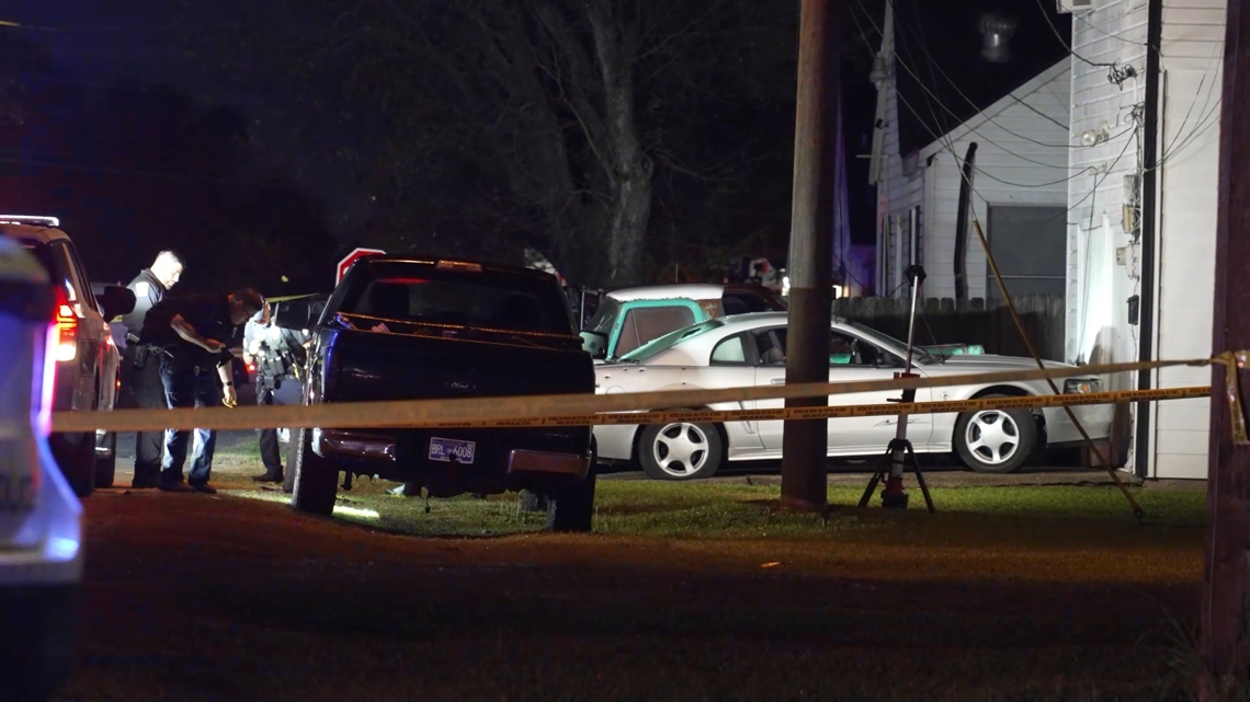 Officer injured in South Houston shooting, HPD says