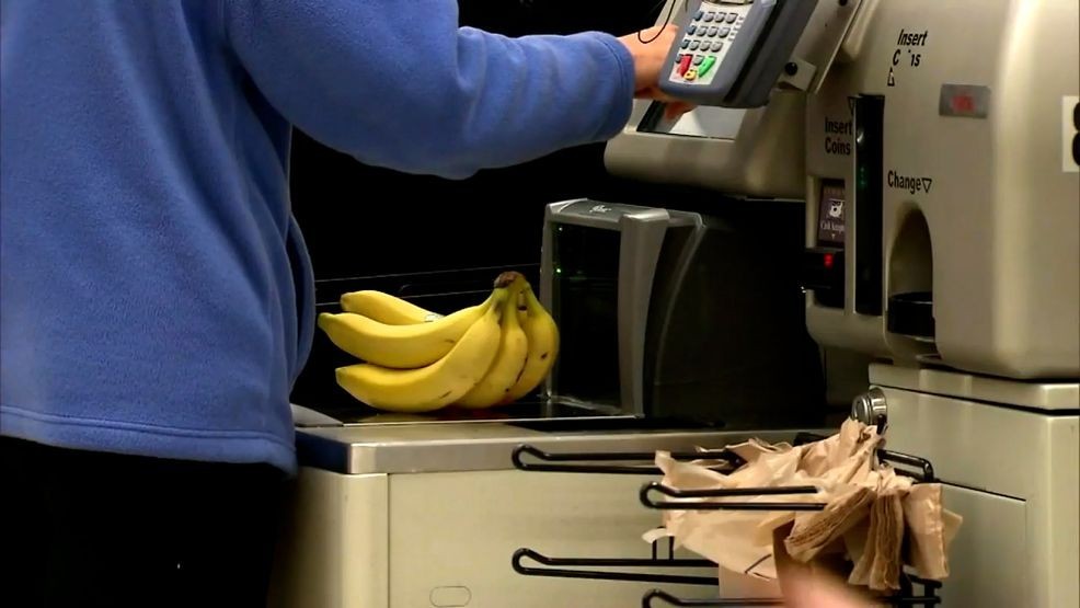 Governor Greg Abbott said the change is meant to better align SNAP benefits with healthier food options and help families access more nutritious foods. (SBG)