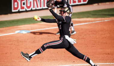 Gamecocks Fall to Texas in Game Two – University of South Carolina Athletics