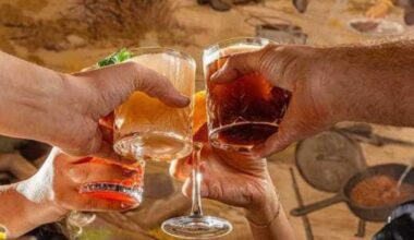 6 best hotel happy hours in San Antonio