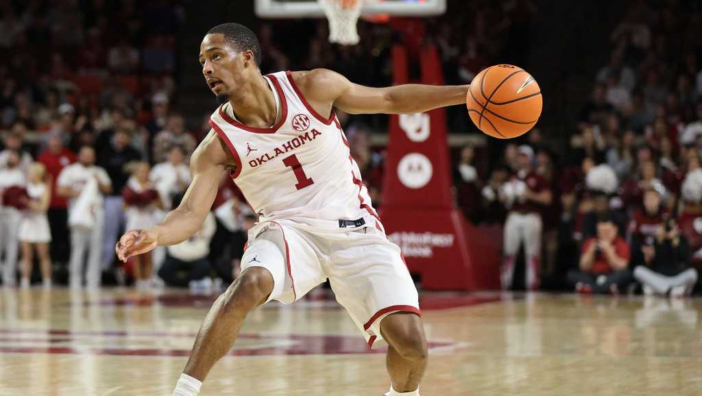 Brown, Pack combine for 44 points, lead Oklahoma 88-85 past Texas in OT