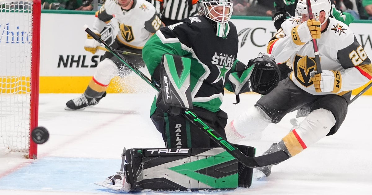 Golden Knights edge Dallas 3-2 on late goal, deny Stars' bid to clinch a playoff berth