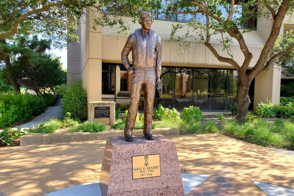 statue of Colonel Neel Kearby outside City Hall