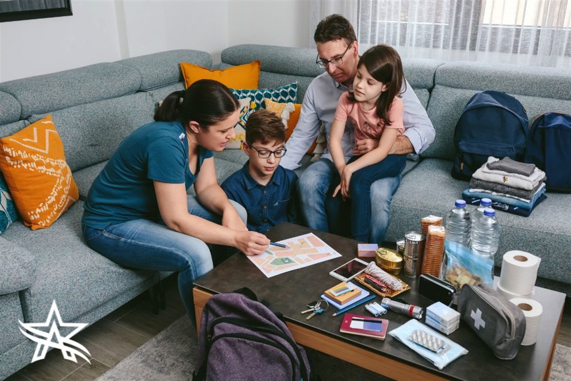 Articles-Family-Making-Emergency-Preparedness-Plan.jpg
