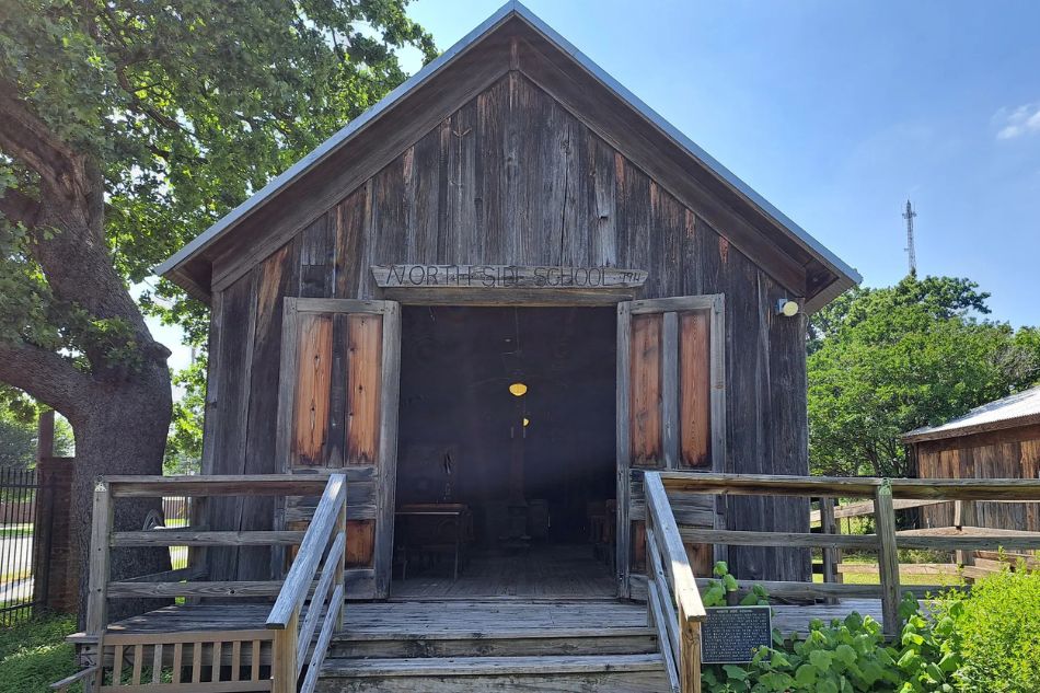 Knapp Heritage Park Schoolhouse