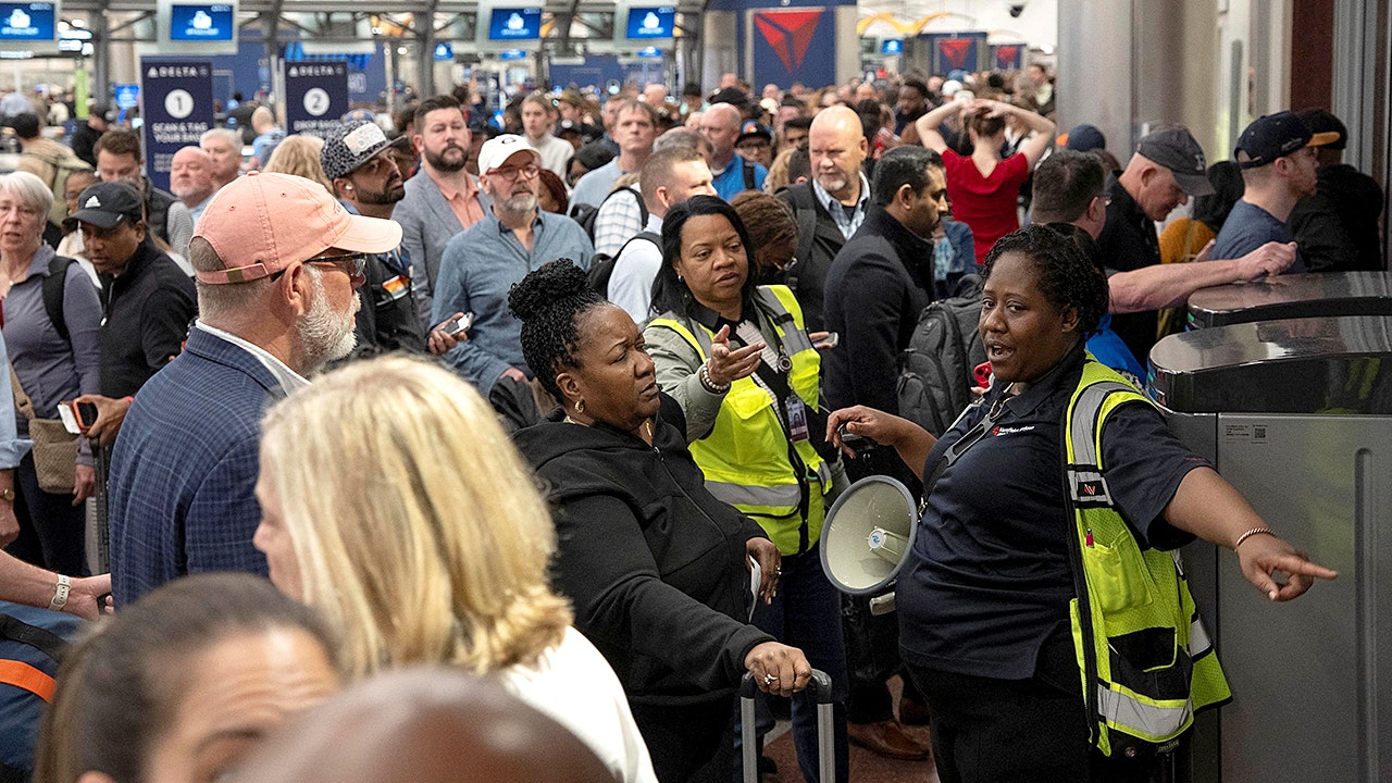 450 TSA officers quit amid 38-day government shutdown staffing crisis
