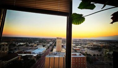 Navigating Lubbock's Frustrations: Wind, Traffic, And More