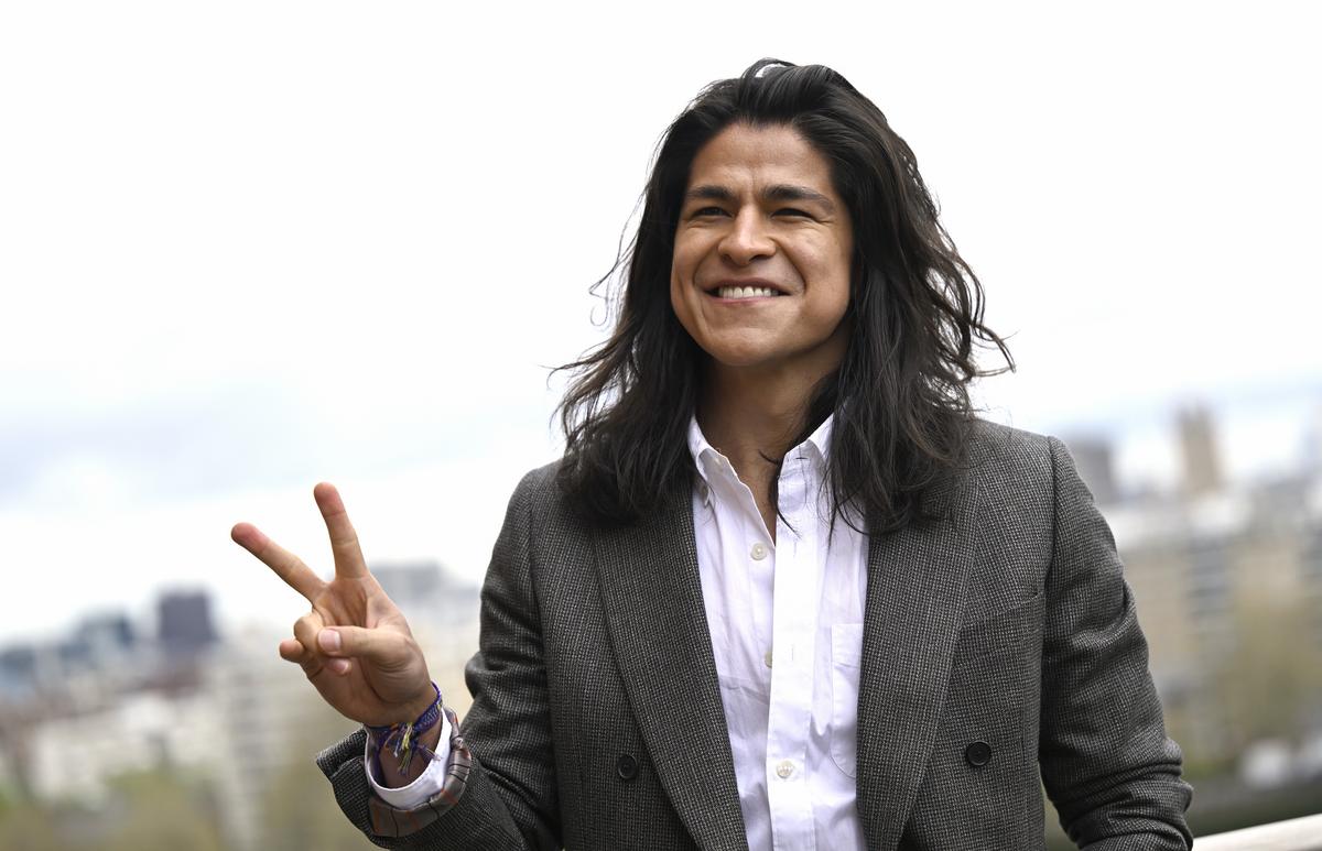 Cristo Fernandez Trains With El Paso Locomotive