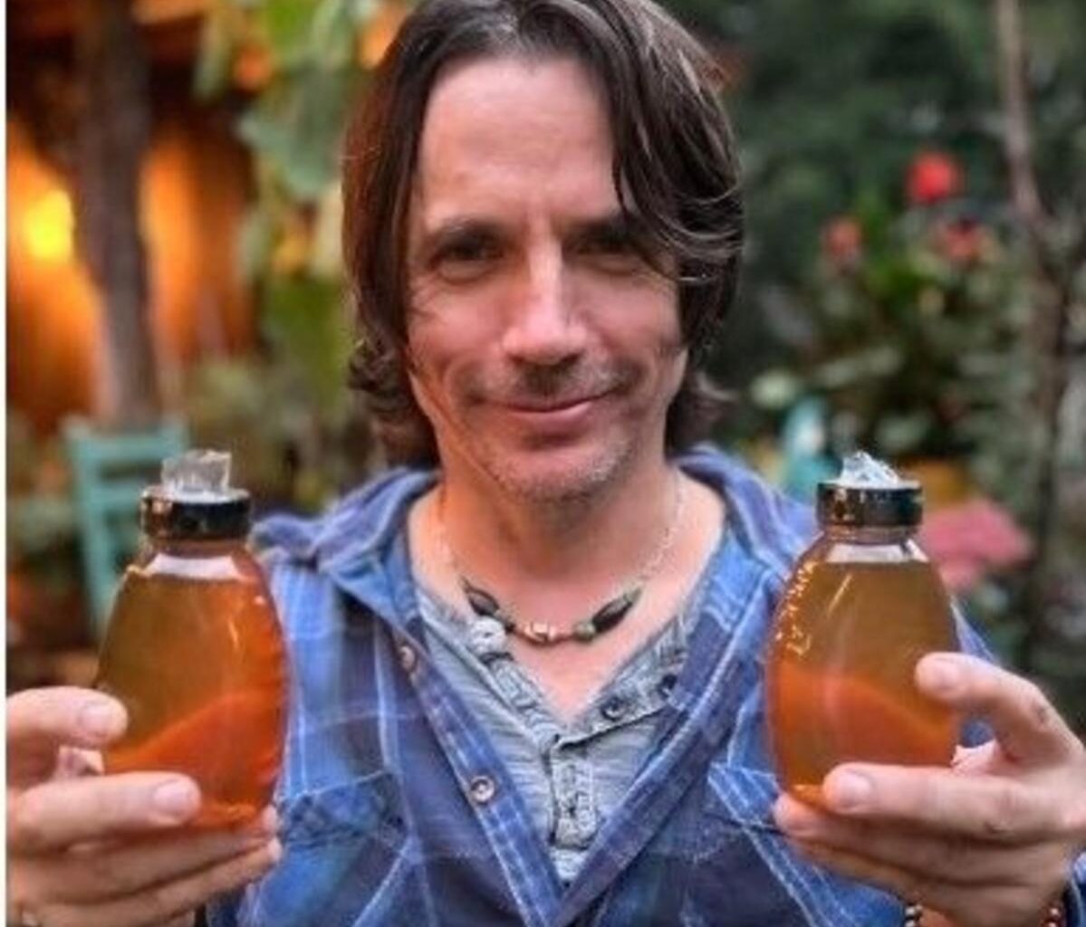 Ian Moore Takes The Stage This April At Lubbock's Cactus Theater