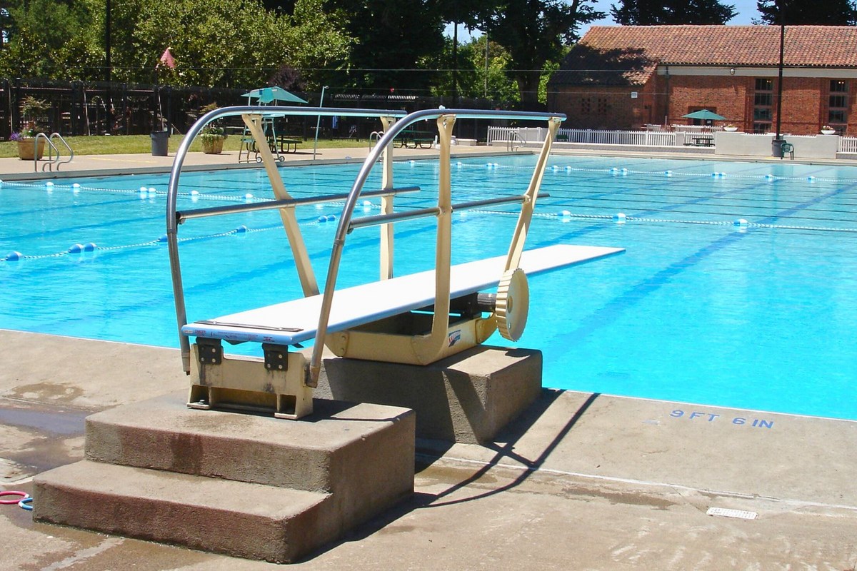 Where To Find El Paso's Best Public Pools This Summer