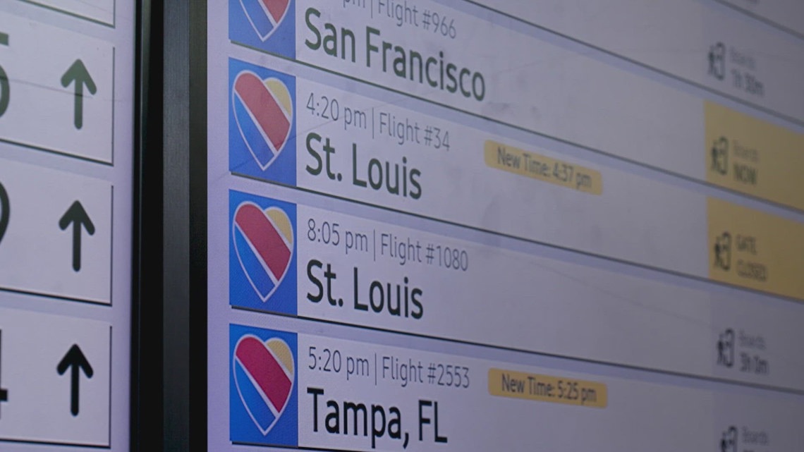 FAA issues ground stops at DFW, Love Field due to thunderstorms