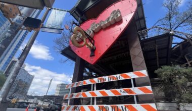 Community offers mental health resources for Austinites after mass shooting on 6th Street