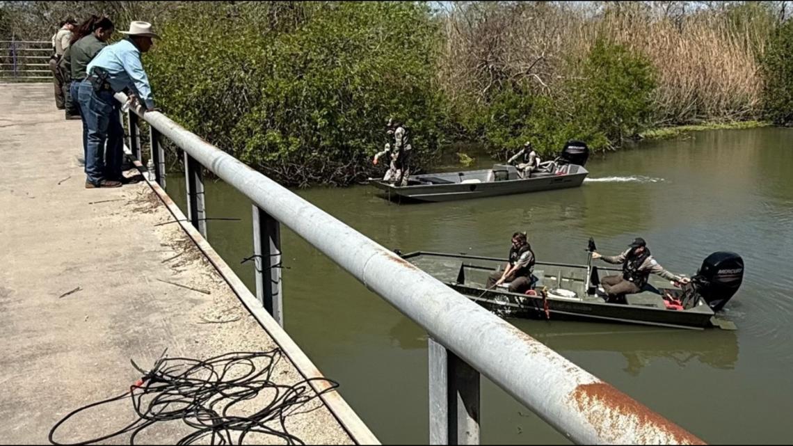 Two children found alone at boat ramp after Texas family fishing trip ends in tragedy