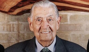 Former Texas Secretary of State Roy Ramiro Barrera Sr. dies
