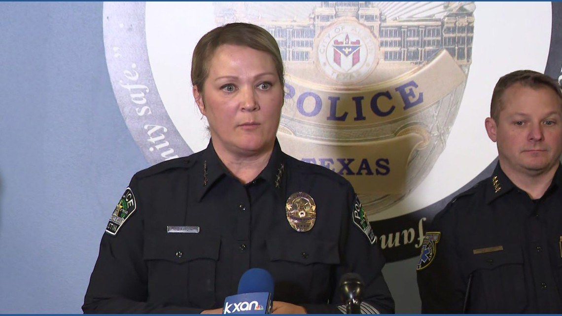 Austin police to give update on 6th street mass shooting at 1 p.m. Monday