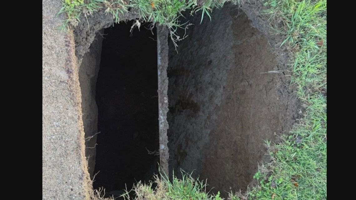 Lakewood resident highlights concerns amid sinkhole closure at White Rock Lake Trail