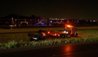 Man hospitalized after rollover crash on San Antonio's west side, police say