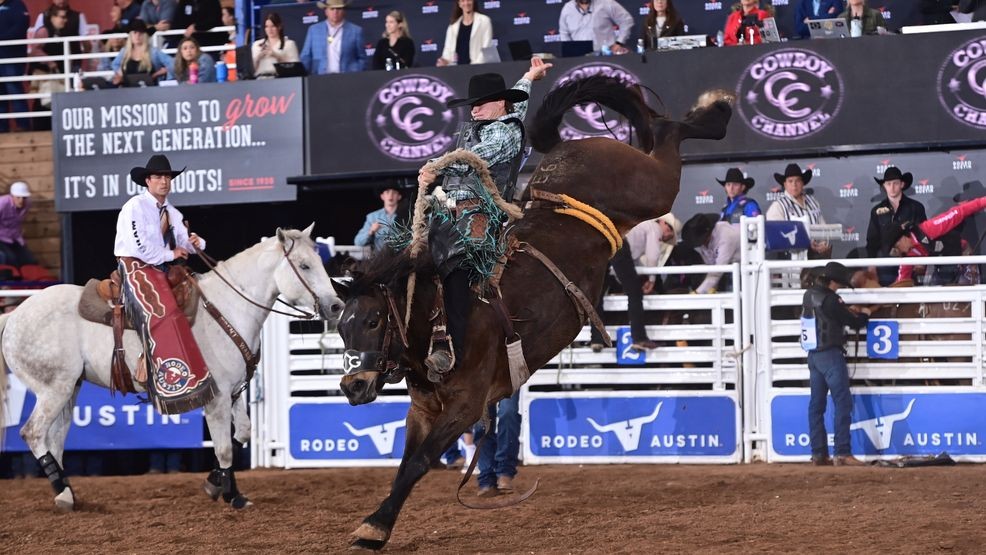 As one of the top professional rodeos in the country, Rodeo Austin brings thrilling competitions to the arena each night, including fan-favorite events like bull riding, barrel racing, and mutton bustin’. Each evening wraps up with a live concert, adding even more excitement to an already action-packed lineup.