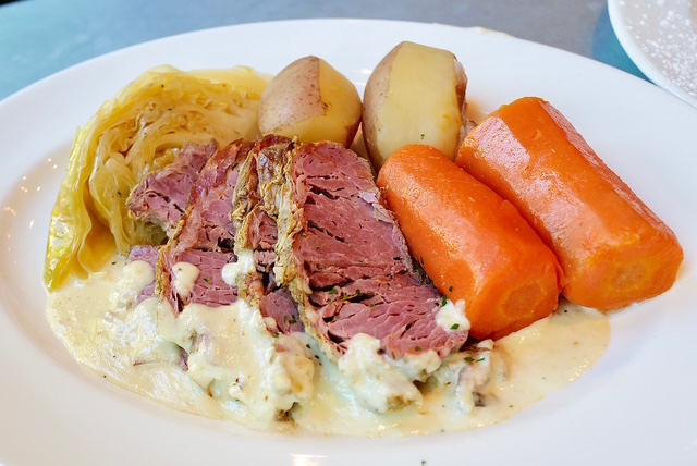 Luck of the Irish Special Menu at Brennan’s | Foodies & Friends