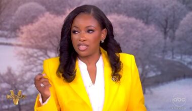 Iran strikes overshadow Texas Senate primaries as Dallas voters vote