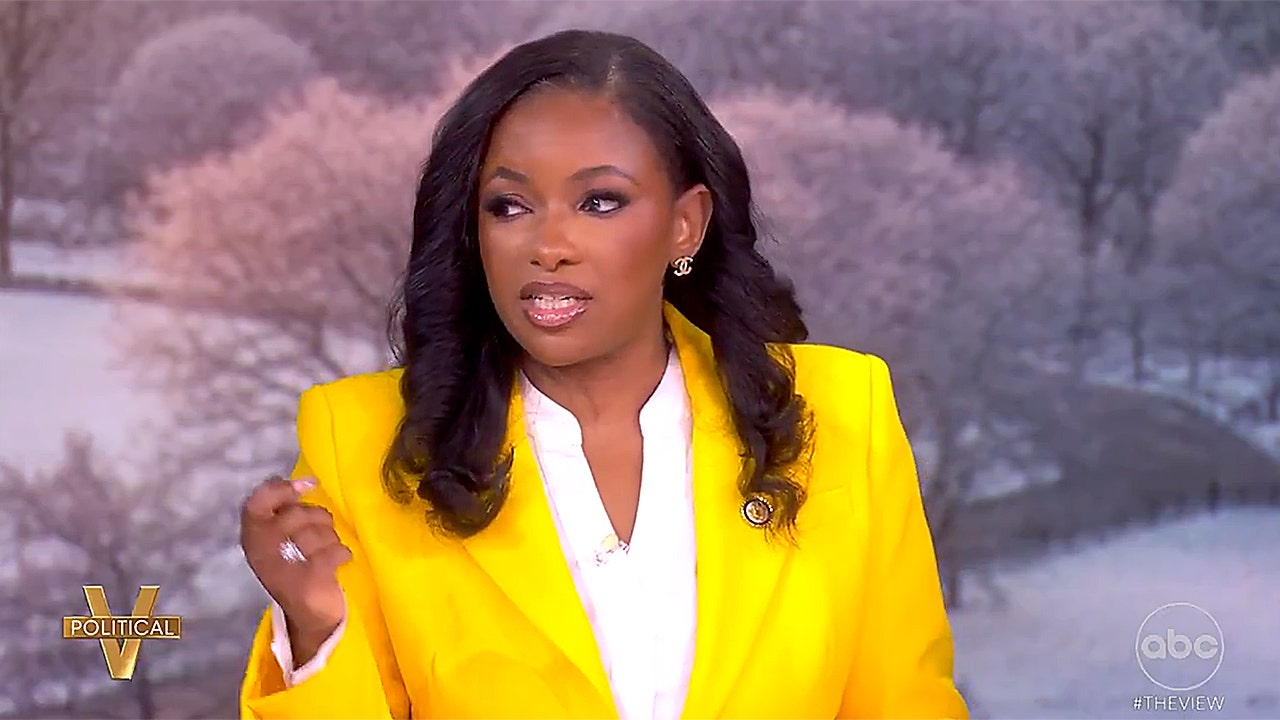 Iran strikes overshadow Texas Senate primaries as Dallas voters vote