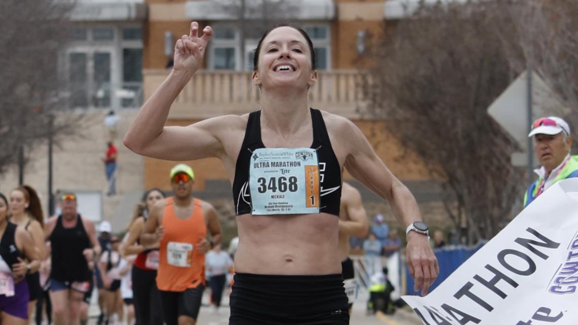 'It hurts less when you're winning:' TCU professor gets historic win at the Cowtown Marathon